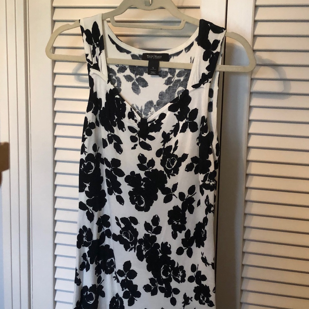 White House Black Market knit cami tank